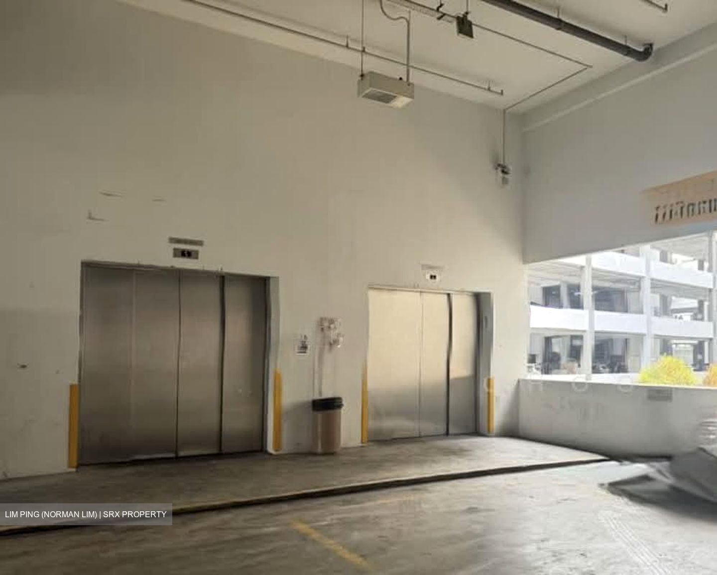 8B @ Admiralty (D27), Factory #558872701